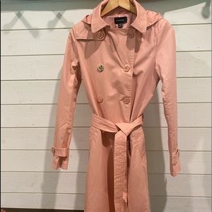 Le Chateau Cotton Trench